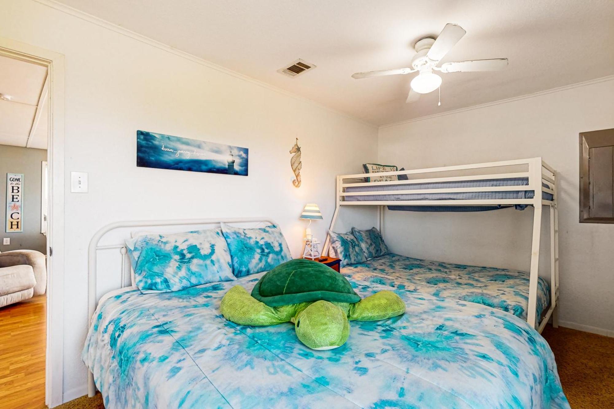 Turtle Sea-Renity Beach Cottage คริสตัล บีช ภายนอก รูปภาพ